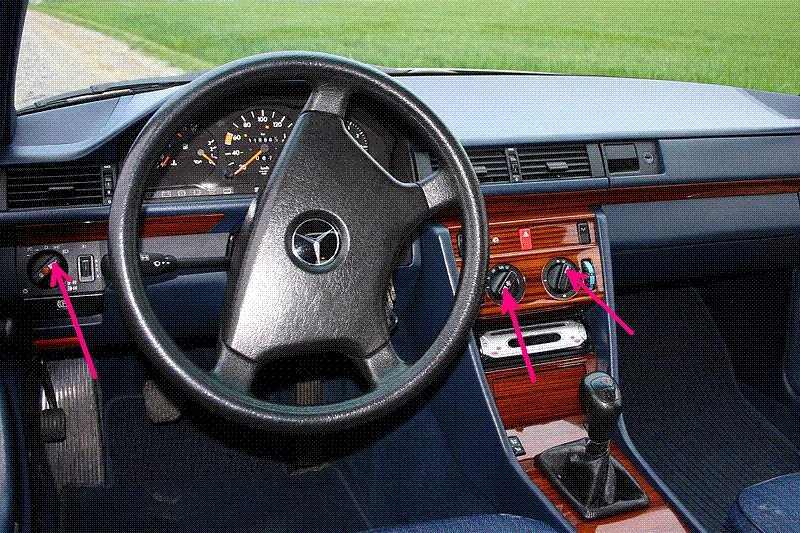 [Pilt: W124-dashboard-lights.GIF]